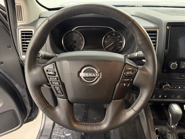 2024 Nissan Frontier SV photo 17