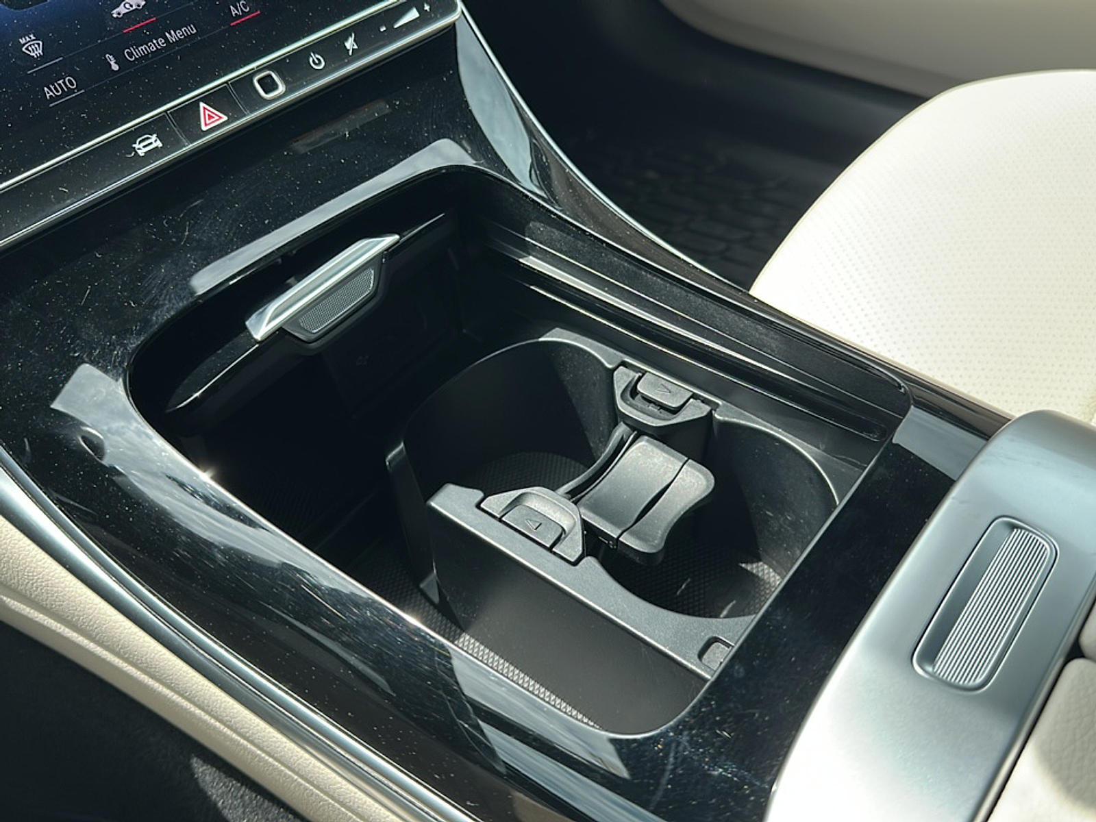 2022 Mercedes Benz C 300 4MATIC photo 18