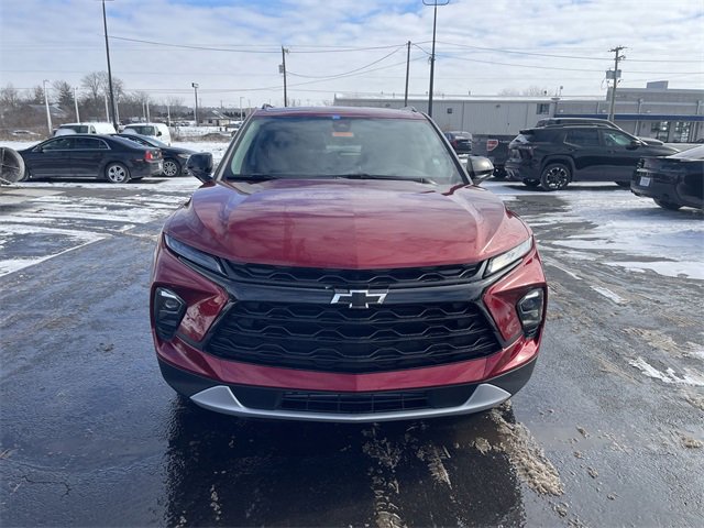 2025 Chevrolet Blazer 2LT photo 3