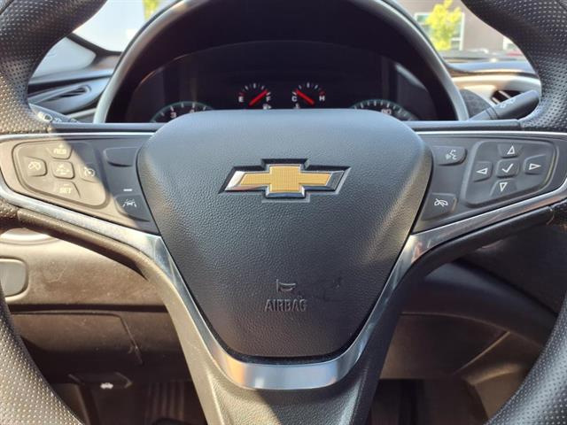 2025 Chevrolet Malibu 1LT photo 14