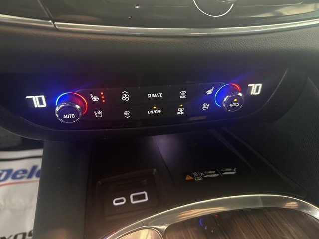 2024 Buick Enclave Premium photo 17