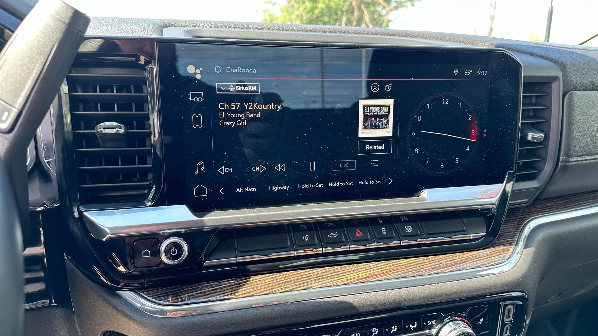 2024 Gmc Sierra 2500 HD SLE photo 13