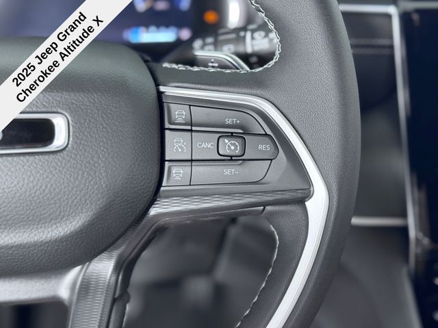2025 Jeep Grand Cherokee Altitude X photo 34