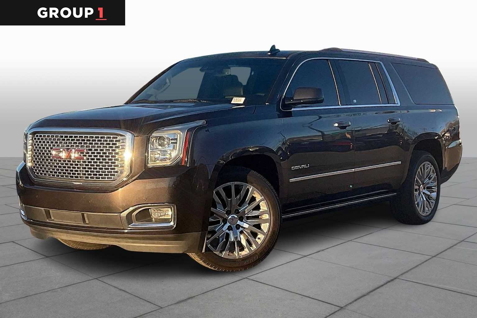 2017 GMC Yukon XL Denali's photo