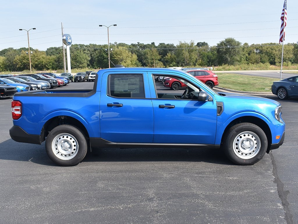 2025 Ford Maverick XL photo 10