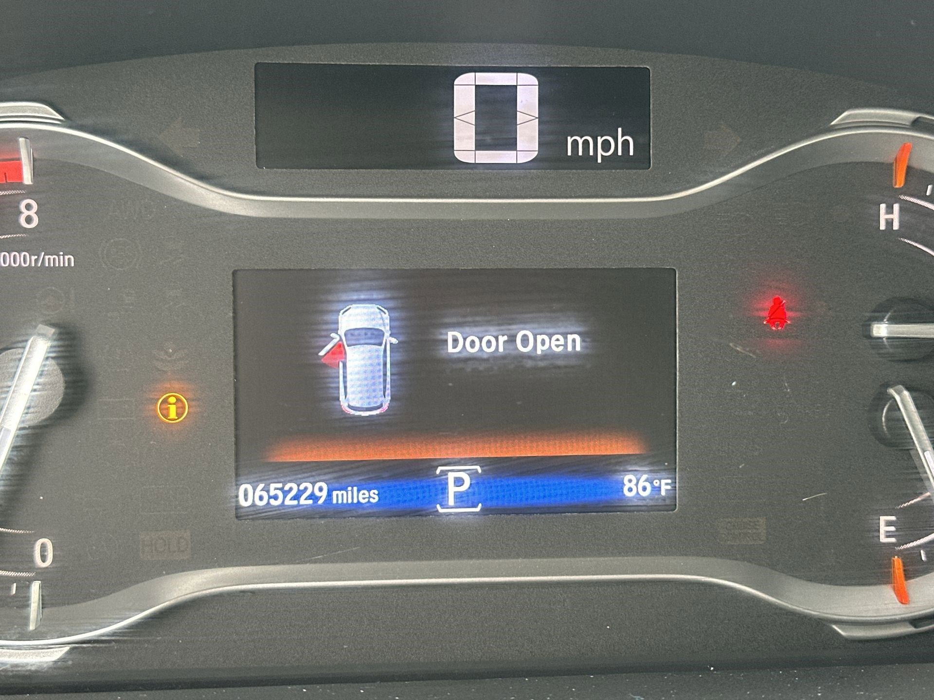 2018 Honda Pilot EX photo 10