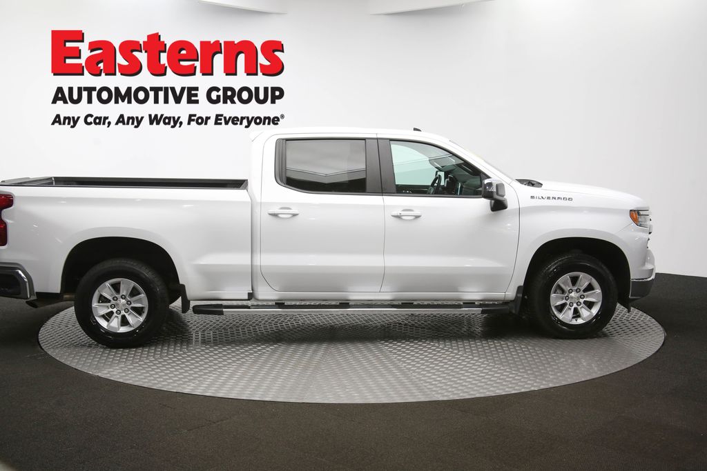 2024 Chevrolet Silverado 1500 LT photo 30