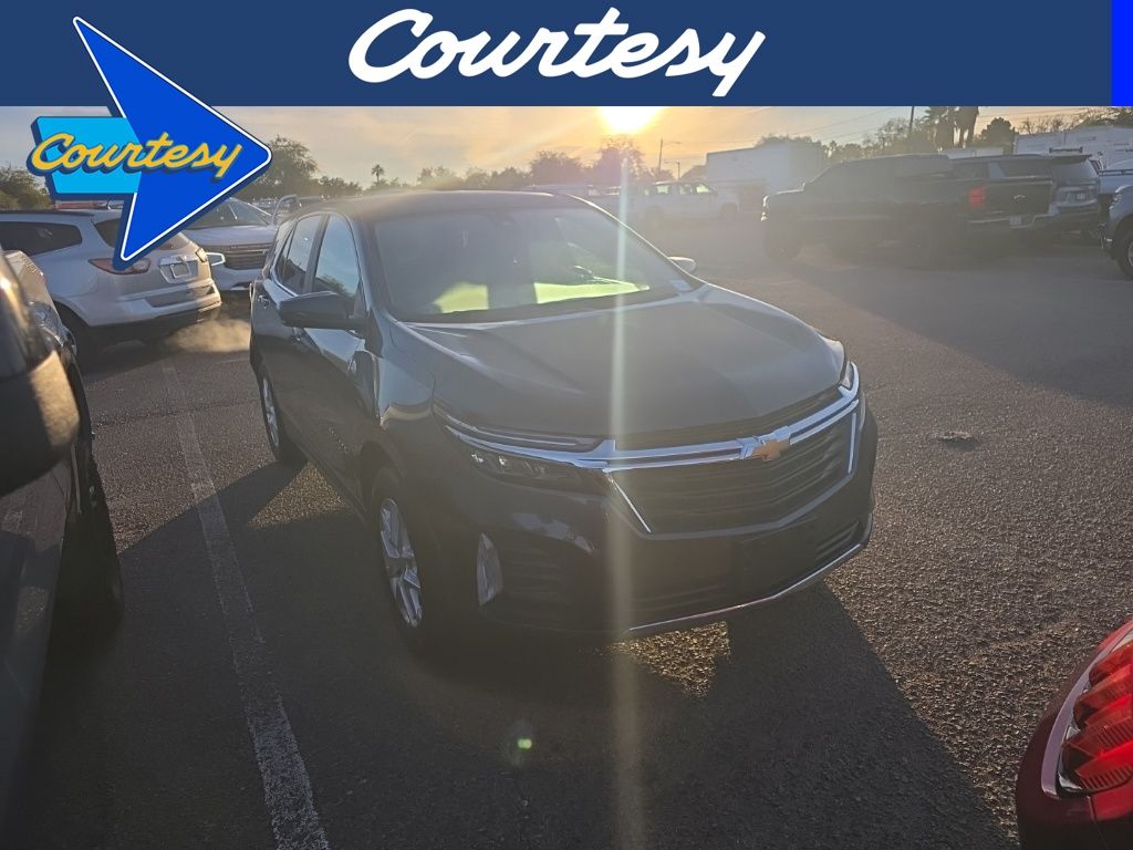 2022 Chevrolet Equinox LT's photo