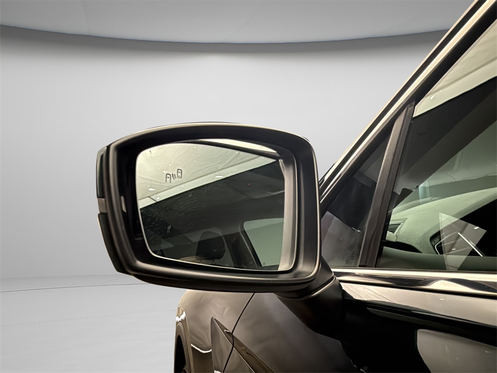 2018 Volkswagen Tiguan SE photo 4