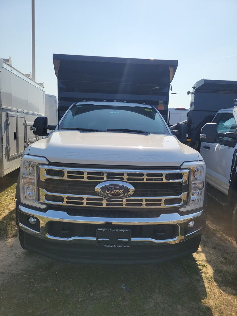 2024 Ford F-450 XL photo 2