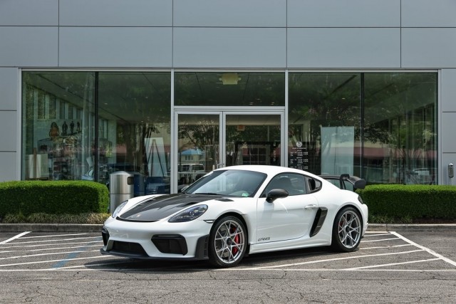 2023 Porsche 718