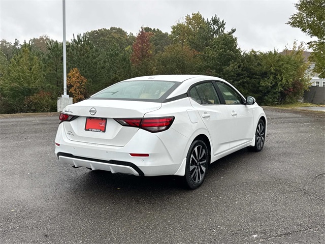 2025 Nissan Sentra SV photo 4