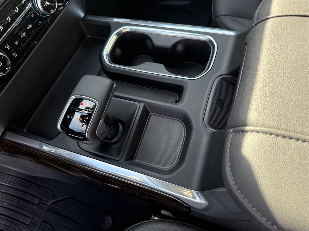 2026 GMC SIERRA - Image 25