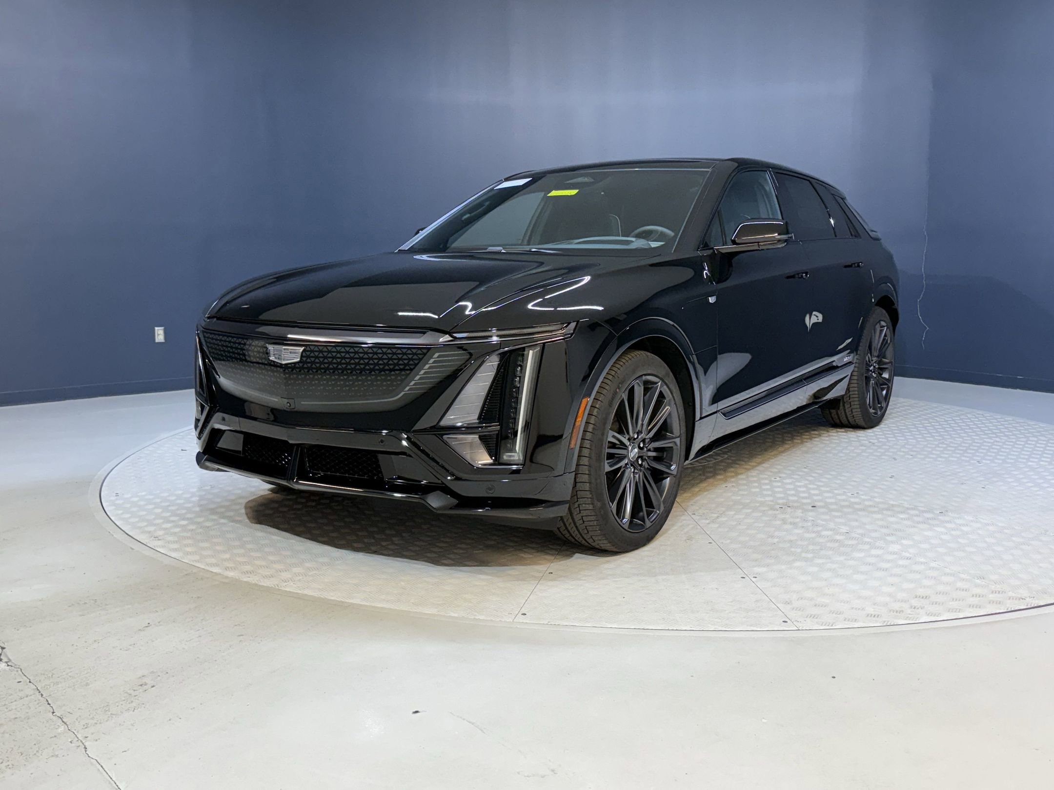 2026 Cadillac Lyriq photo 2