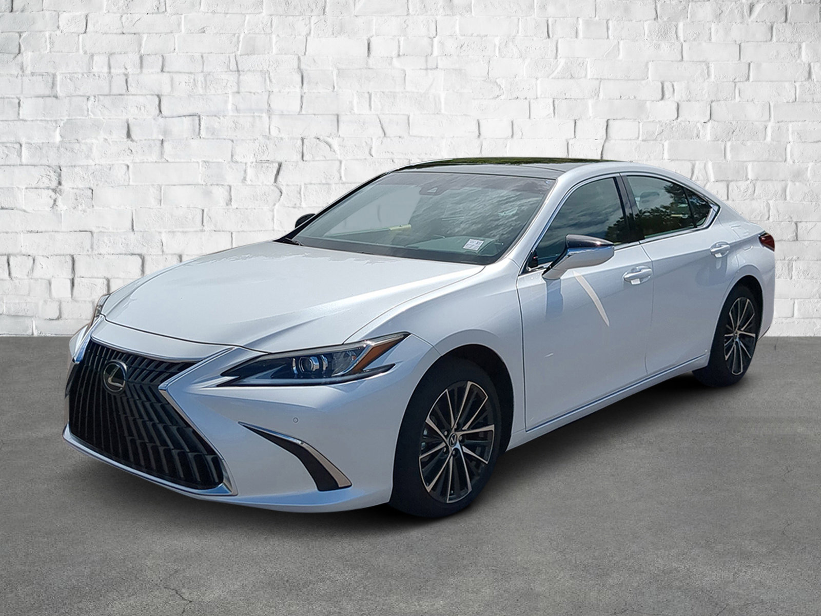 2025 Lexus ES 350 photo 8