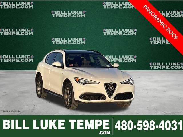 2023 Alfa Romeo Stelvio Ti's photo