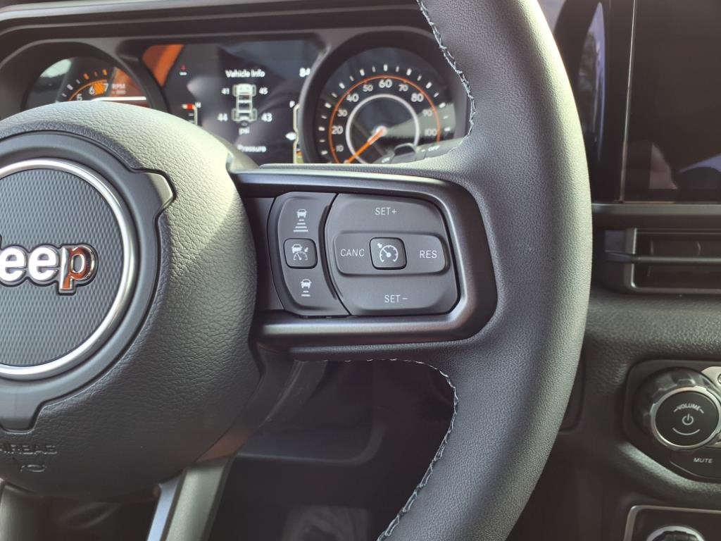 2025 Jeep Wrangler Sport S photo 16