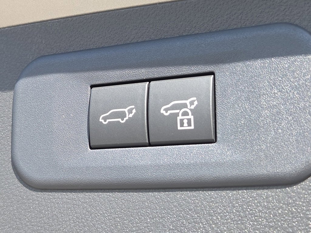 2026 Lexus NX 350h Luxury AWD photo 27