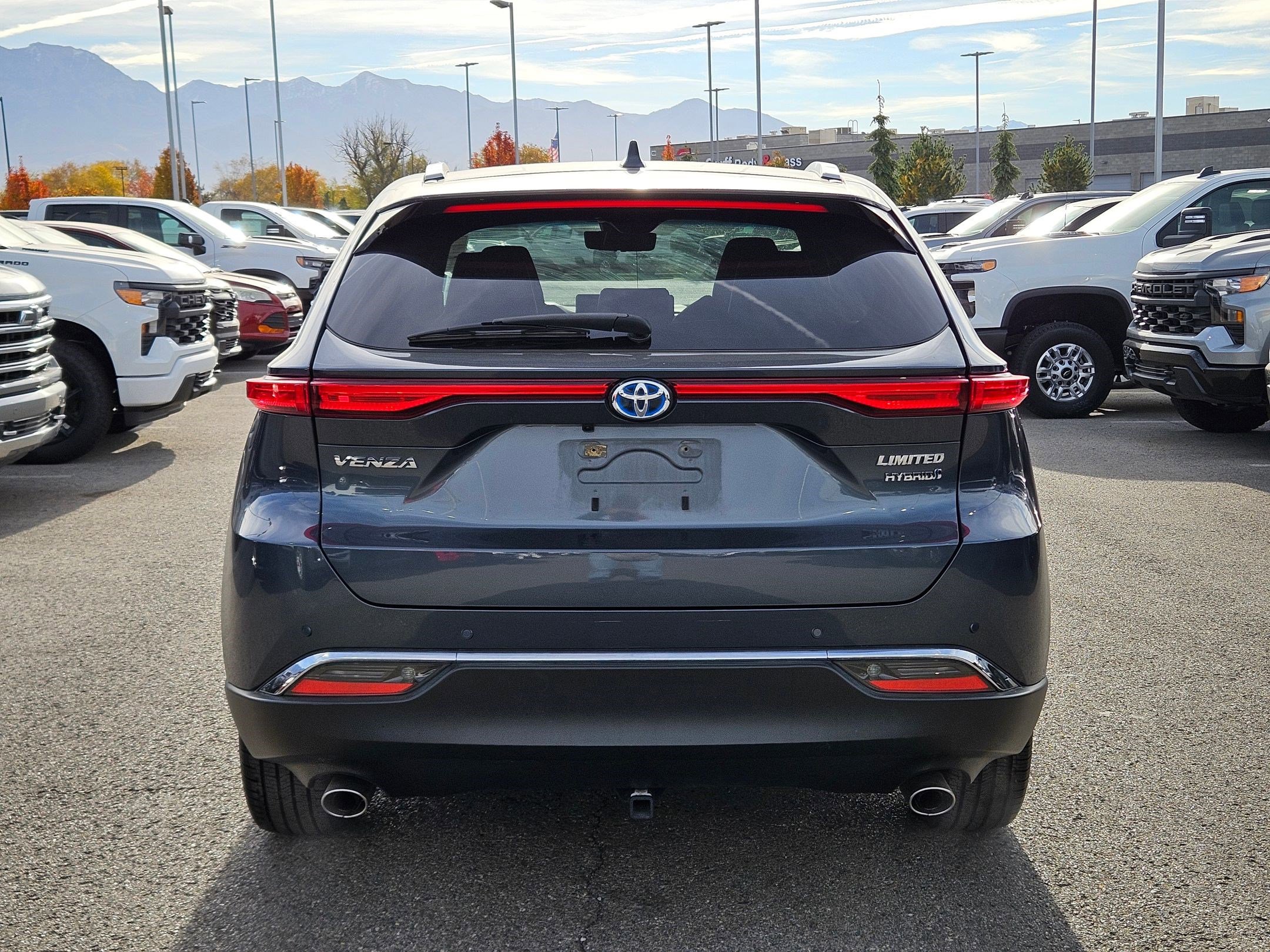 2021 Toyota Venza Limited photo 4