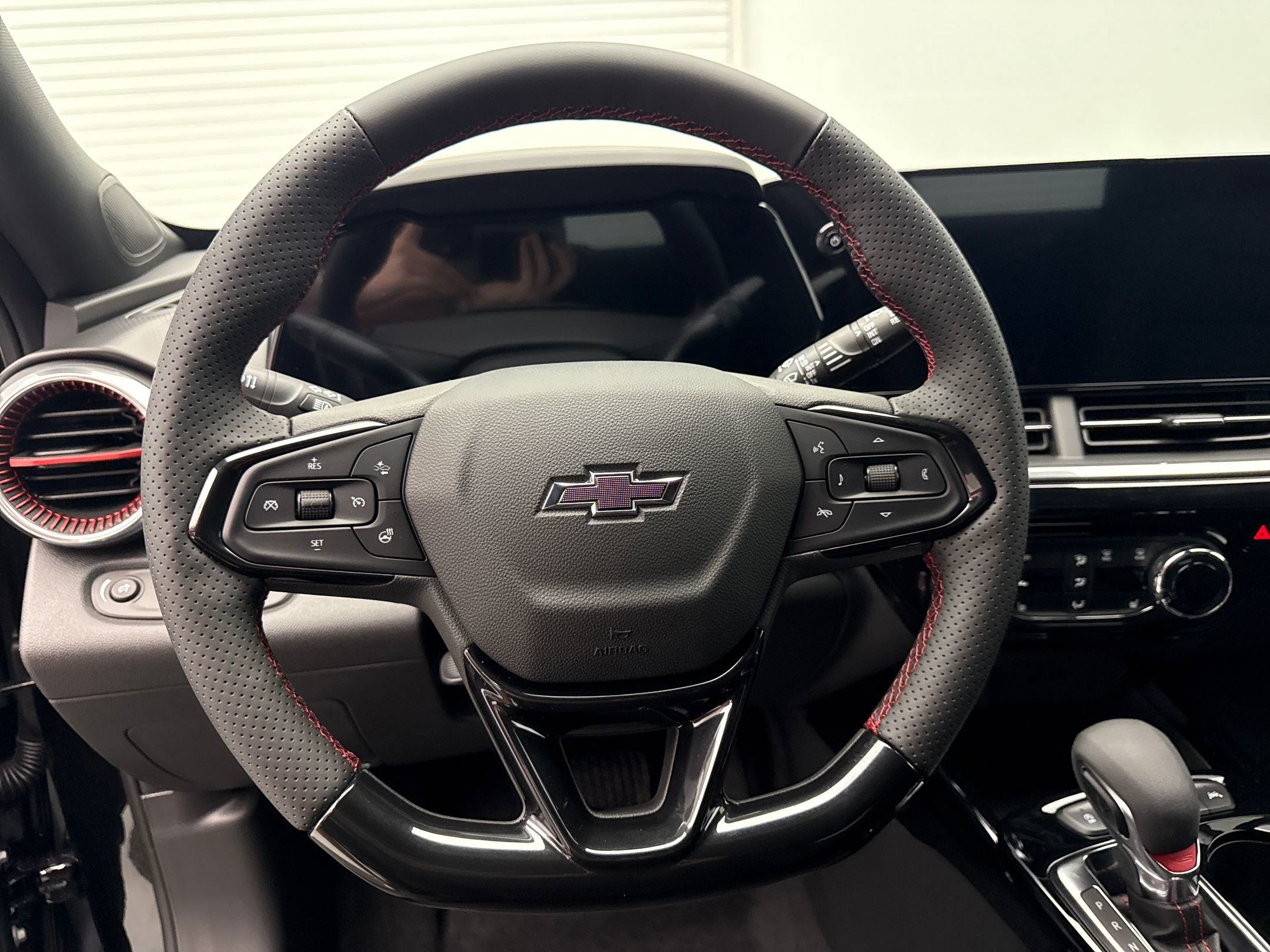 2025 Chevrolet Trax photo 31