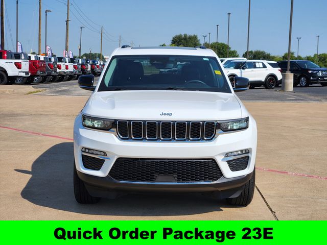 2023 Jeep Grand Cherokee Limited photo 3