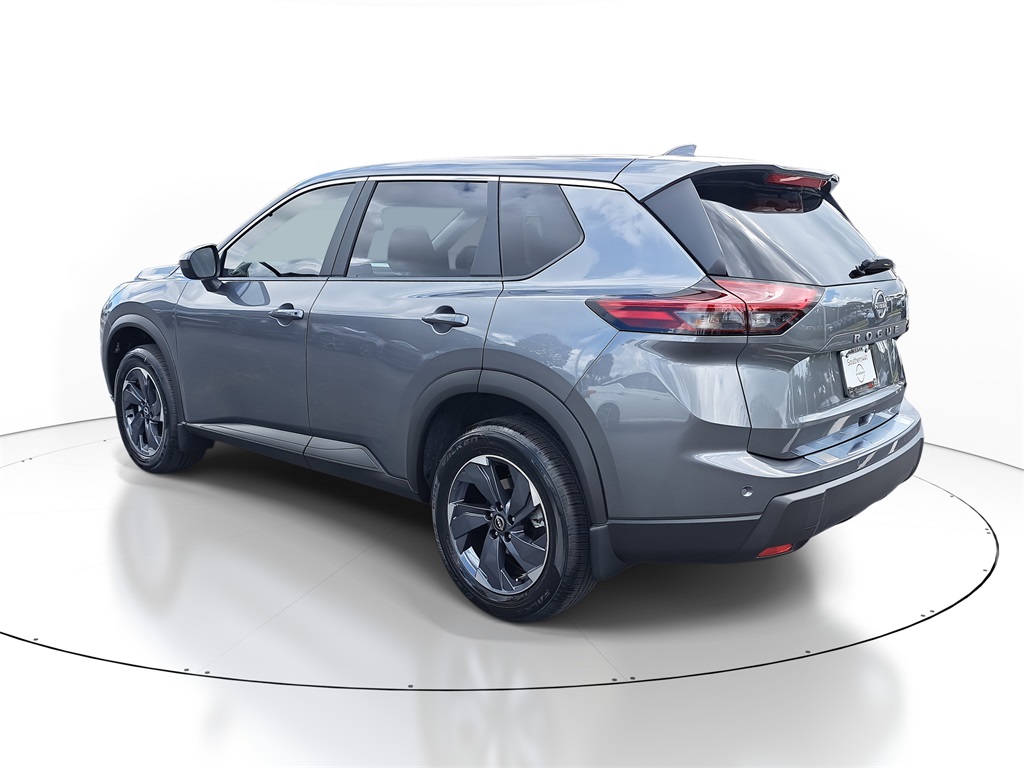 2026 Nissan Rogue SV photo 5