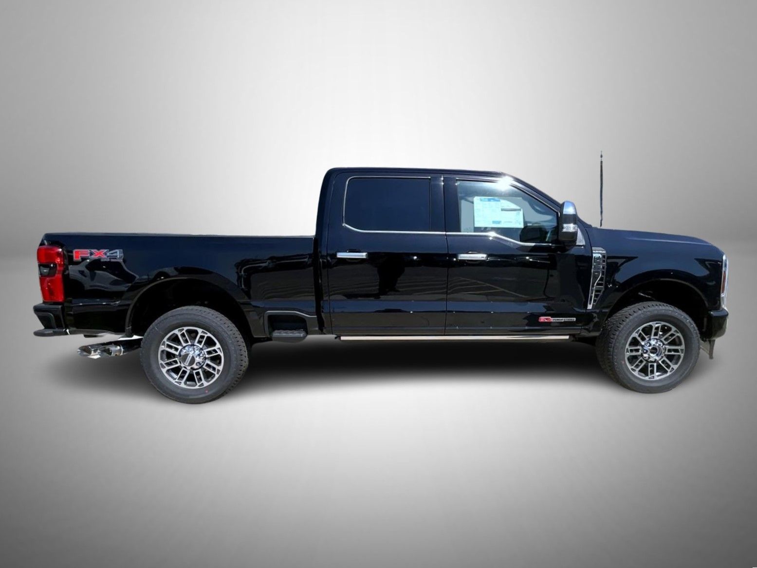 2026 Ford F-350 photo 4