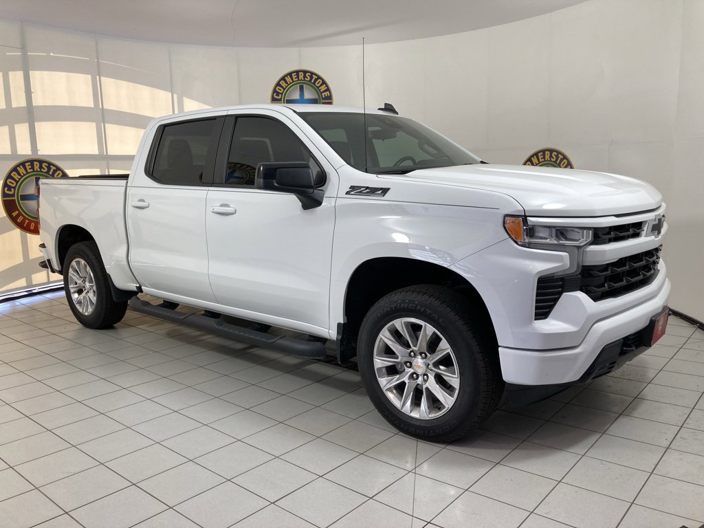Used 2024 Chevrolet Silverado 1500 RST with VIN 2GCUDEED4R1175254 for sale in Stillwater, Minnesota