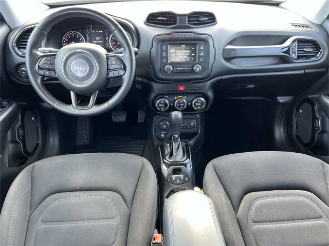 2016 Jeep Renegade Latitude North Edition photo 3