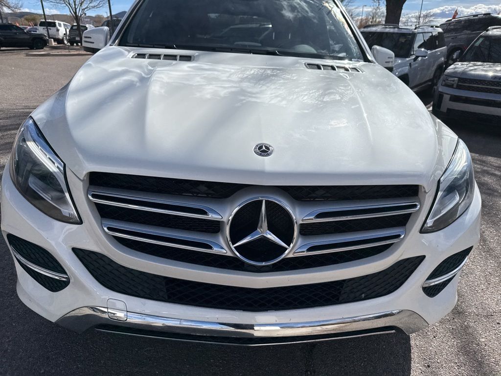2018 Mercedes Benz GLE 350 4MATIC photo 3