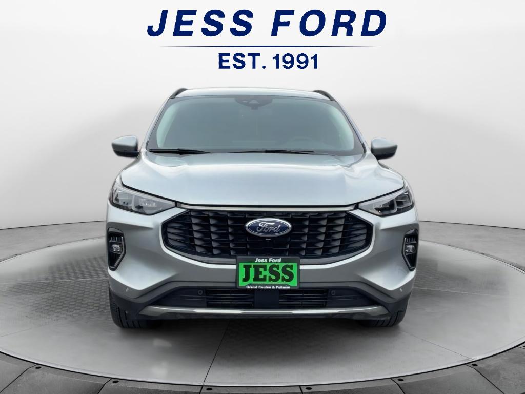 2023 Ford Escape Platinum photo 2