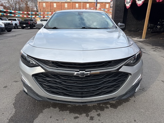 2019 Chevrolet Malibu RS photo 4