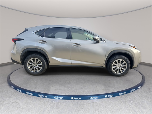 2015 Lexus NX 200t Luxury photo 4