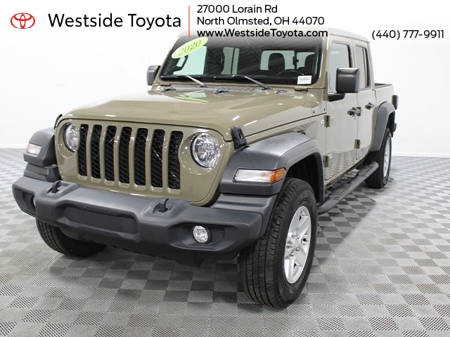 2020 Jeep Gladiator Sport S's photo
