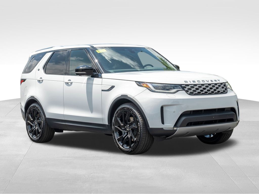 2025 Land Rover Discovery S photo 2