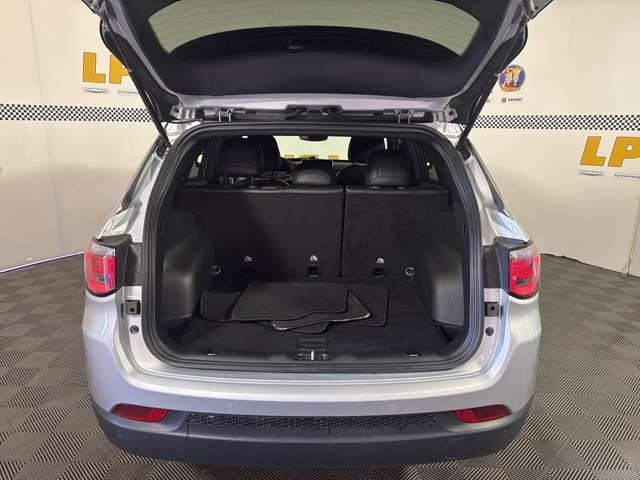 2024 Jeep Compass Limited photo 3