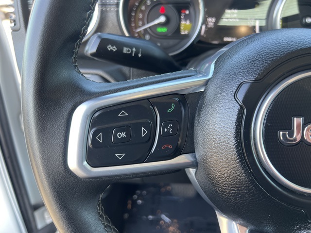 2023 Jeep Wrangler Sahara 4xe photo 17