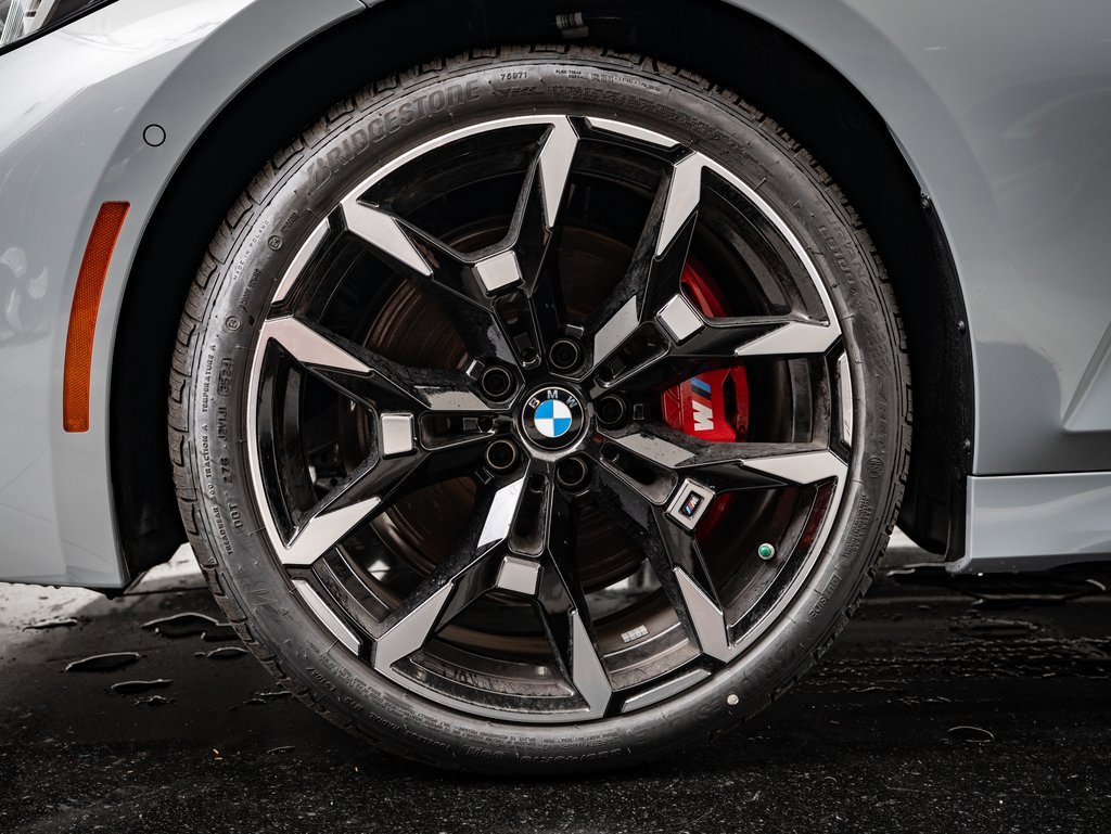 2025 Bmw 330i photo 13