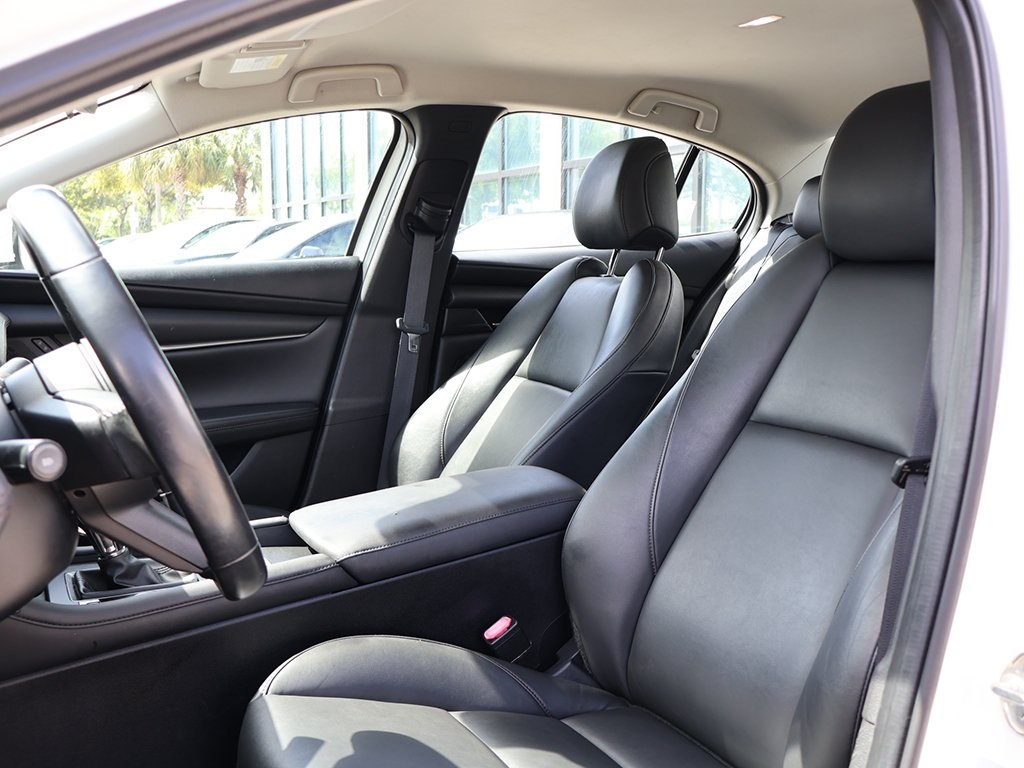 2021 Mazda Mazda3 Select photo 23