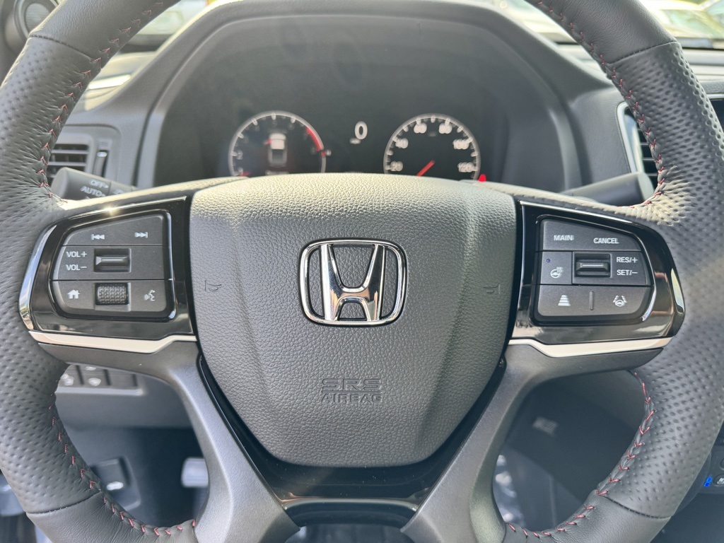 2025 Honda Ridgeline Black Edition photo 17