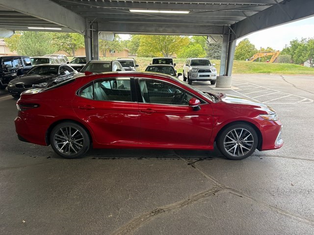 2023 Toyota Camry XLE photo 4
