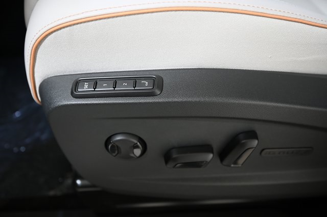 2025 Volkswagen ID. Buzz photo 23