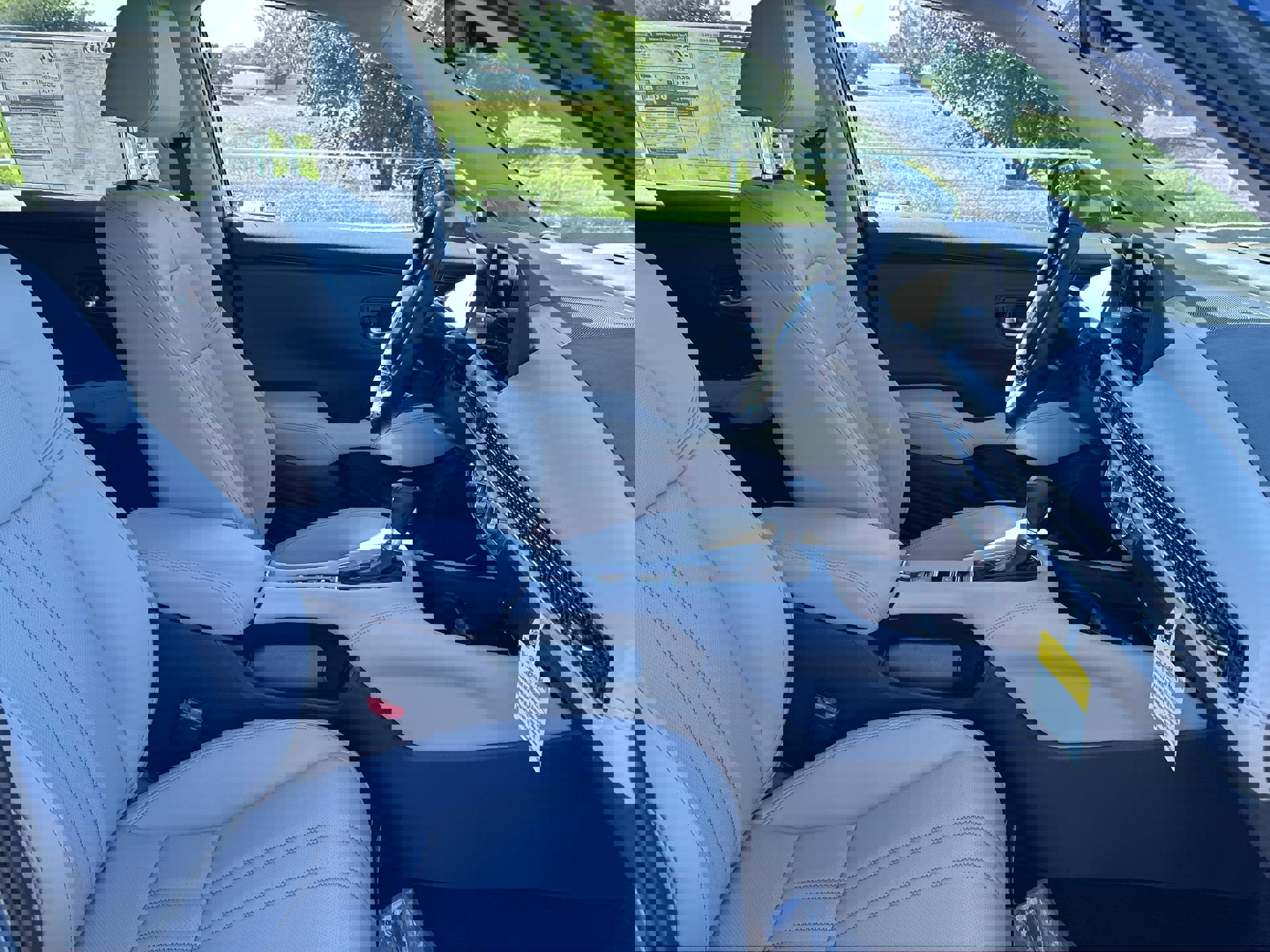 2026 Honda HR-V EX-L photo 26