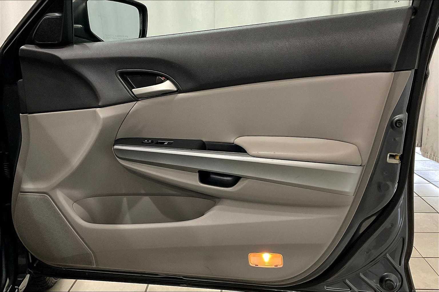 2008 Honda Accord EX photo 12