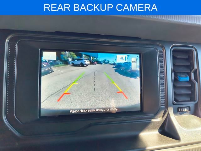 2022 Ford Bronco Black Diamond photo 3