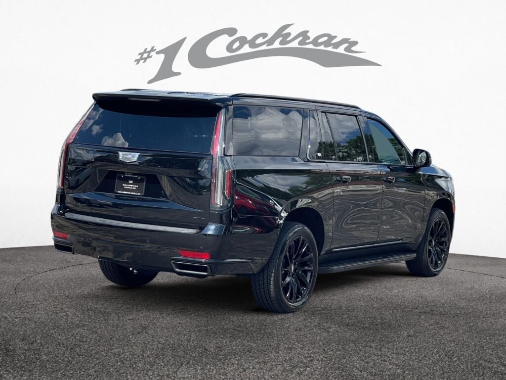 2024 Cadillac Escalade ESV Sport photo 7