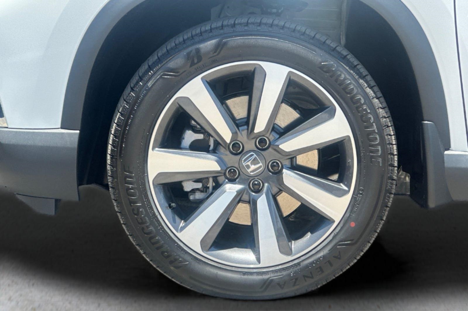 2025 Honda Pilot Touring photo 22