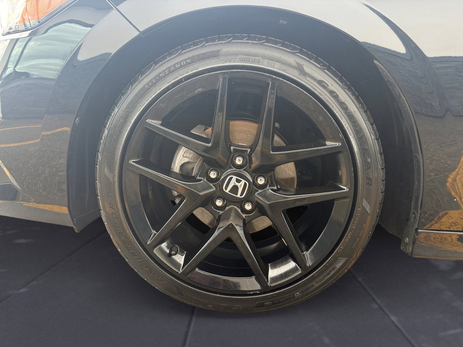 2024 Honda Civic Sport photo 32