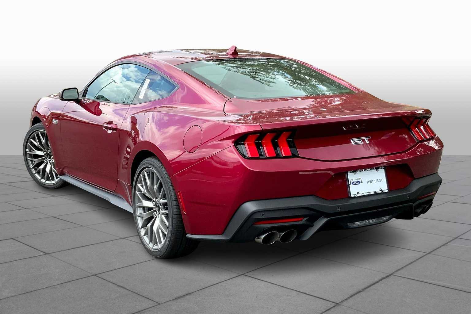 2025 Ford Mustang GT Premium photo 10