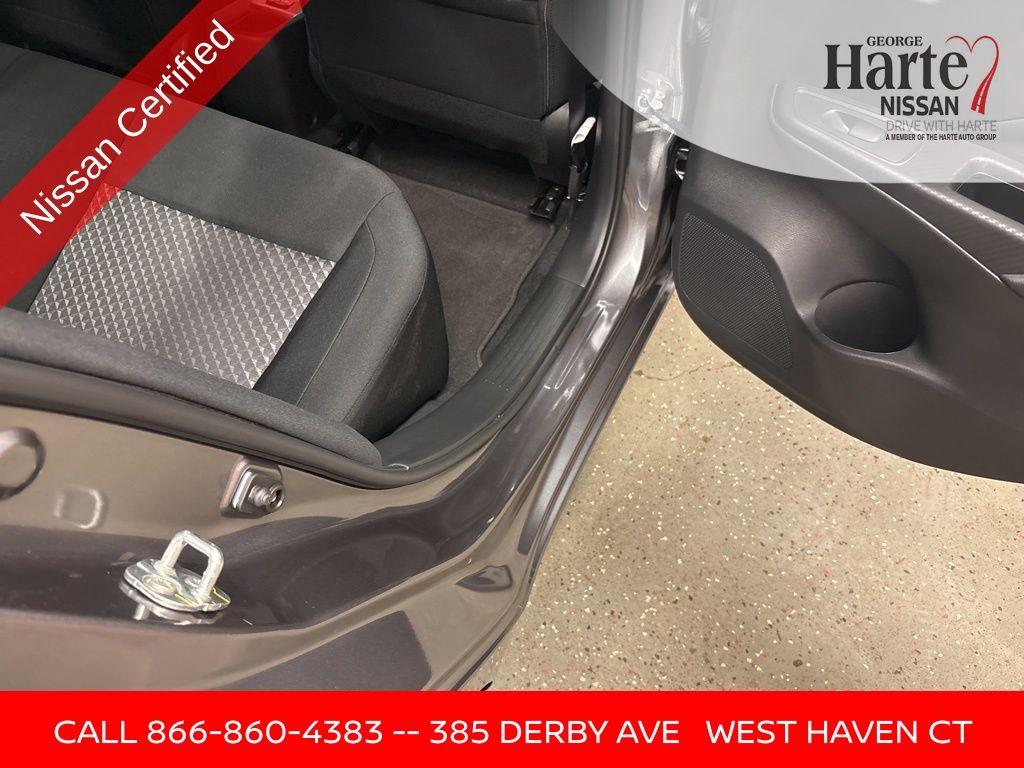2024 Nissan Versa 1.6 S photo 23